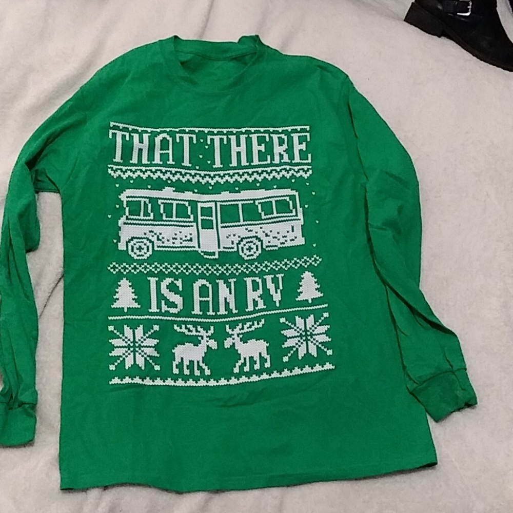 Grizwald xmas tee shirt